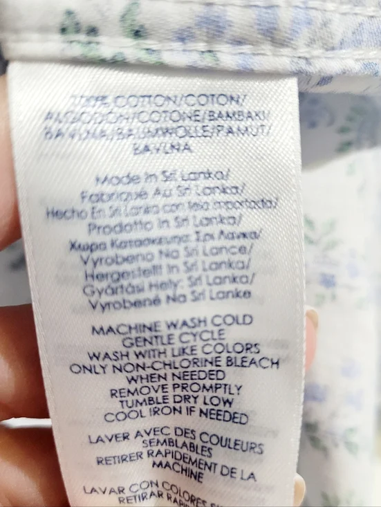 Womans Blue Floral Button Up Shirt 100% Cotton Lightweight Paisley Classic Chaps - Picture 7 of 13